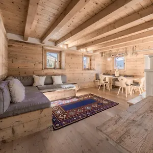 Nevesole - Charming Flat Near Dolomiti Slopes Appartamento